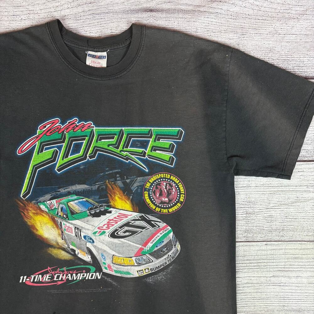 Vintage 2002 John Force GTX Castrol Nascar Racing T-shirt